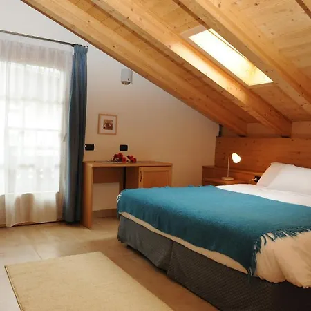 Tea Da Bondi Lejlighedshotel Livigno
